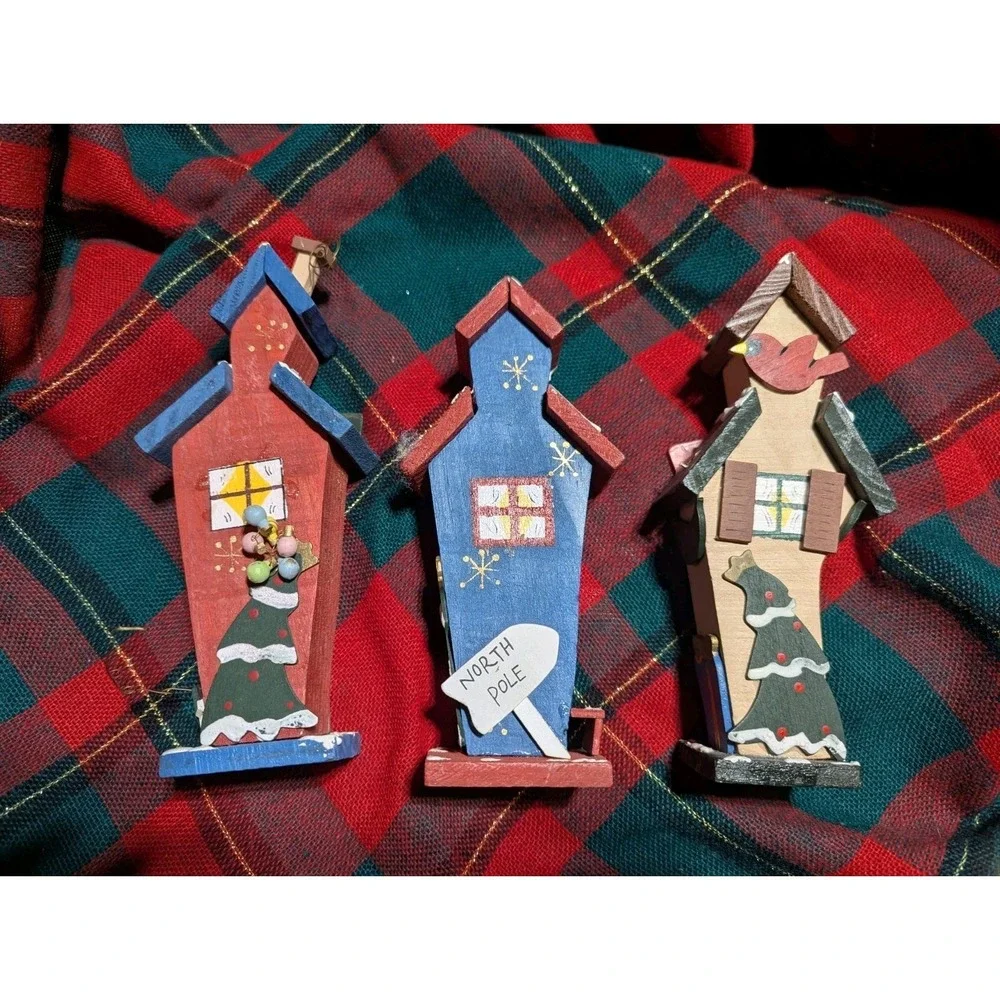 Vintage Christmas Wooden Village Buildings Train Station Gift Shop Lot‎ 3